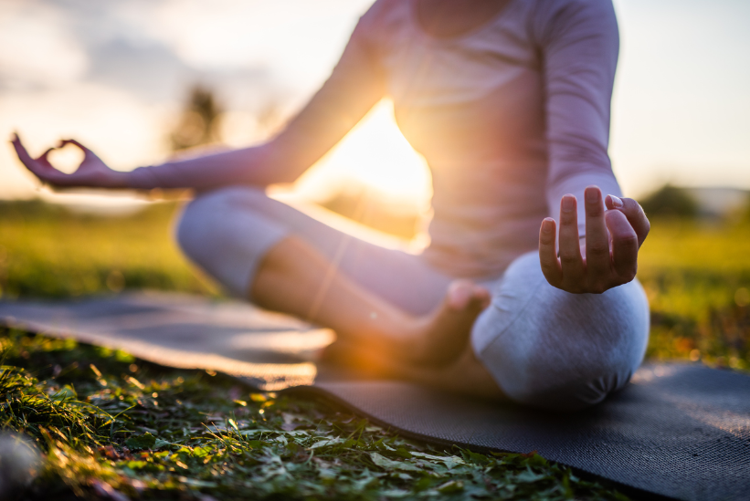 Yoga Online pentru o Coloana sanatoasa